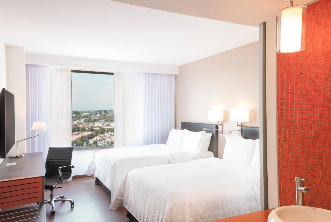 Fiesta Inn Parque Puebla Ngoại thất bức ảnh