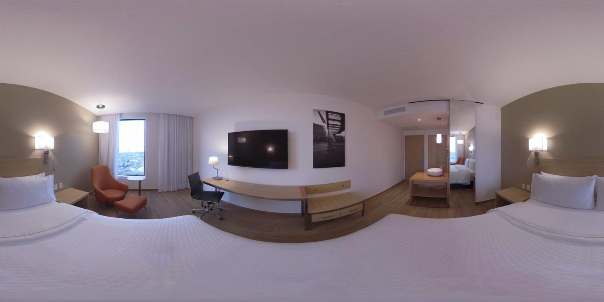 Fiesta Inn Parque Puebla Ngoại thất bức ảnh