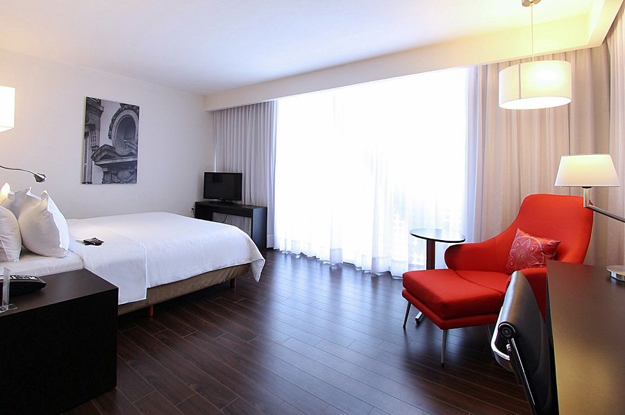 Fiesta Inn Parque Puebla Ngoại thất bức ảnh